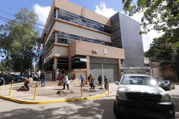 Joven madre relata la misteriosa muerte de su bebita