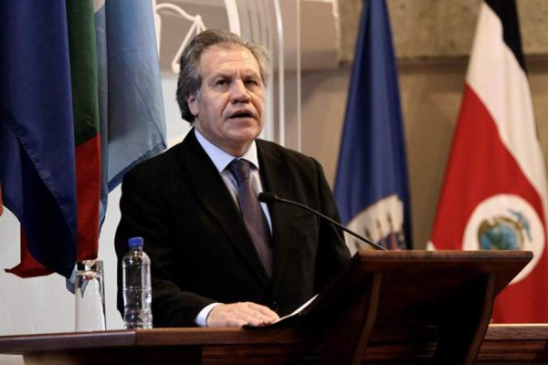 Almagro reconoce a Guaidó como presidente encargado de Venezuela