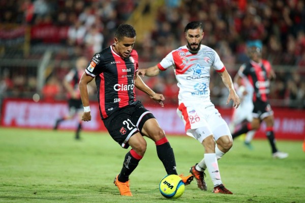 Roger Rojas: 'Recibí muchas burlas en Honduras”