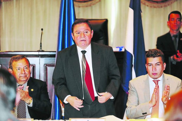 Presidente de la Corte Suprema critica a director de la Policía de Honduras