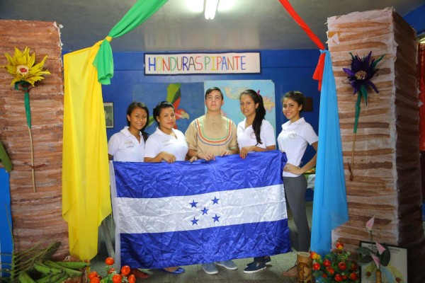 Instituto Renovación celebra XII Festival internacional del turismo