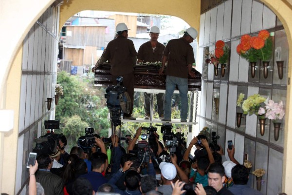 Honduras dice adiós a Jorge Montenegro