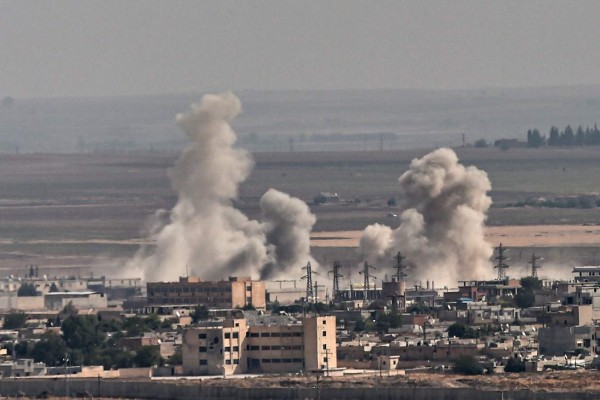 Ofensiva militar turca en Siria provoca el éxodo de 100 mil civiles