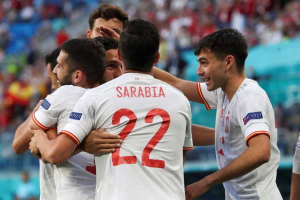 España vence con sufrimiento a Suiza en penales y clasifica a semifinales de la Eurocopa-2021