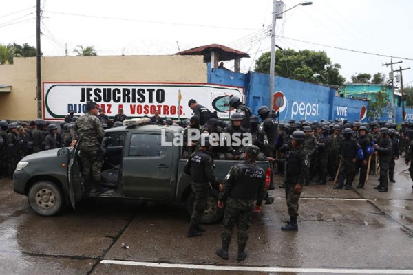 Unos 4,000 uniformados participaron en operación para trasladar a mareros