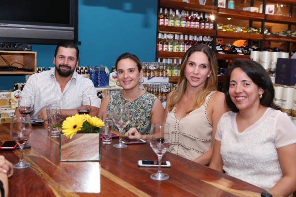 Casa del ron presenta 'Zacapa edición negra'