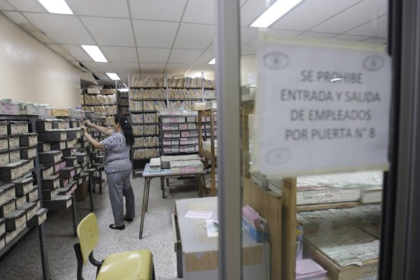 Gobierno iniciará pláticas para negociar ajuste a burócratas