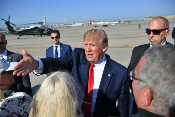 Trump dice que centros de menores migrantes están limpios y bien gestionados