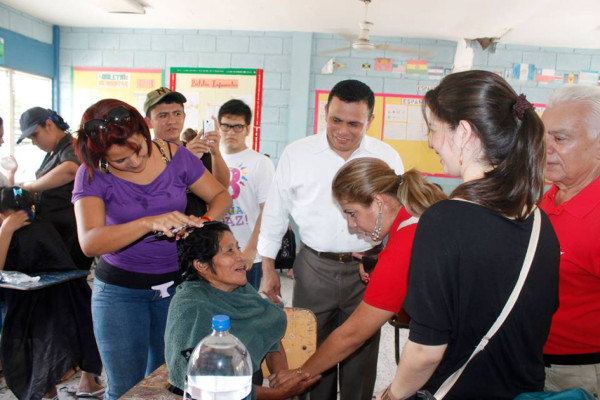 Toñito se proyecta con las mujeres