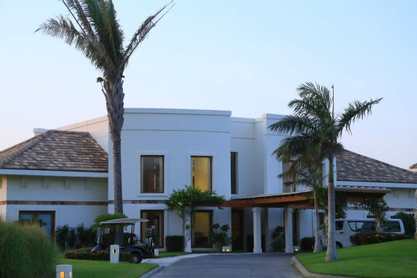 Pristine Bay Resort, un paraíso en la isla de Roatán