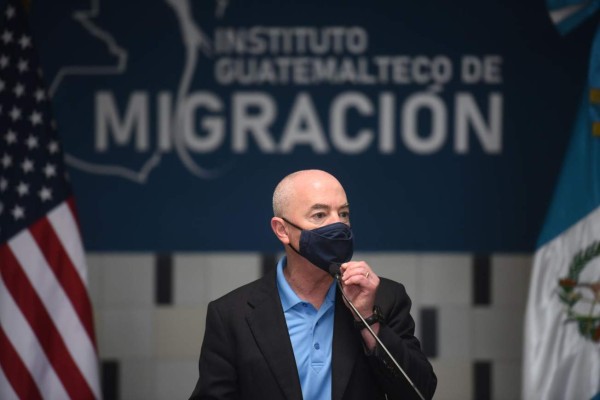 Cifra 'sin precedentes' de migrantes detenidos en julio rompe un récord en Estados Unidos