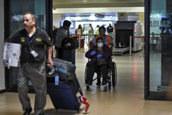 Países centroamericanos cierran fronteras para contener pandemia de coronavirus