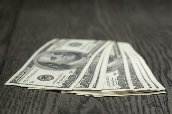 Así va la cotización del dólar en Centroamérica a mitad de semana