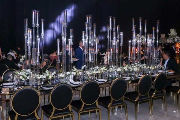 Derroche de elegancia en la boda de Farid Handal y Mónica Hernández