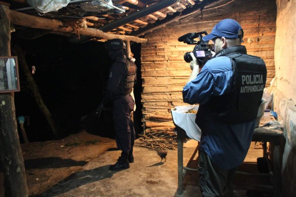 Casi una veintena de pandilleros mueren en El Salvador