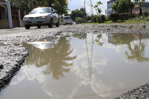 Empeora estado de &nbsp;las calles sampedranas