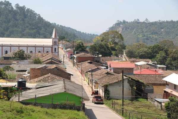 Descubra Dulce Nombre, en el corazón de Copán