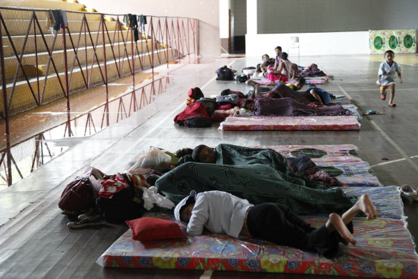 Destrozos y un muerto, el saldo del temporal