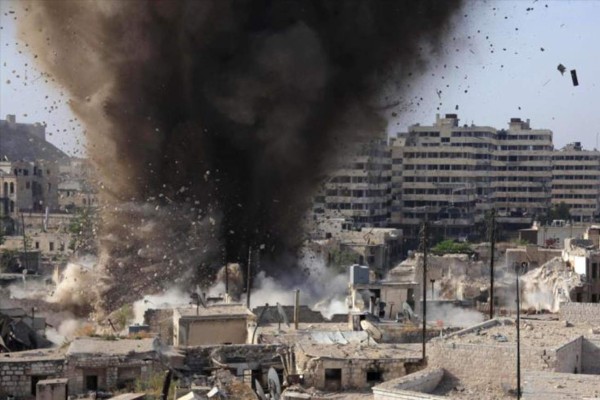 Dos atentados suicidas del EI en norte de Siria dejan 15 muertos   