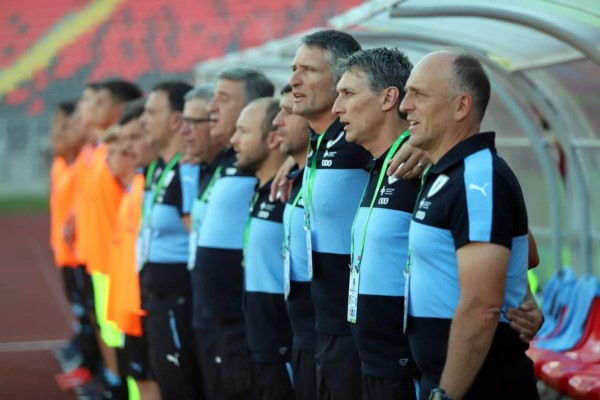 Fabián Coito, nuevo DT de Honduras, arranca perdiendo al frente de Uruguay en el Premundial Sub-20