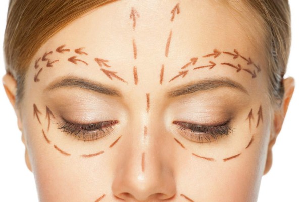 Los CDC advierten de los peligros de la cirugía plástica en República Dominicana