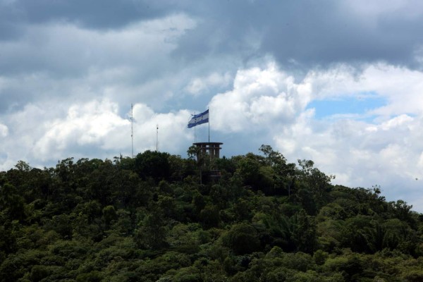 Turismo promueve la construcción de un moderno teleférico en Tegucigalpa