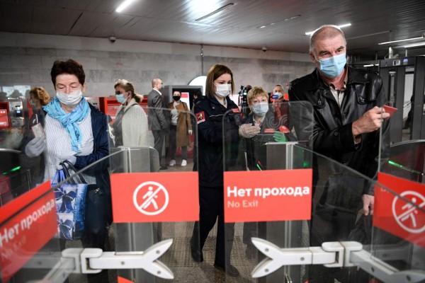 ¿Por qué a pesar del gran número de casos de coronavirus la mortalidad en Rusia es baja?   