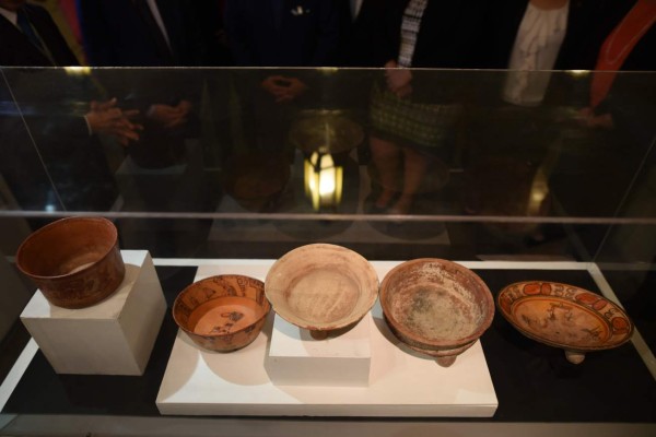 Guatemala exhibe 17 piezas arqueológicas de su memoria histórica recuperada