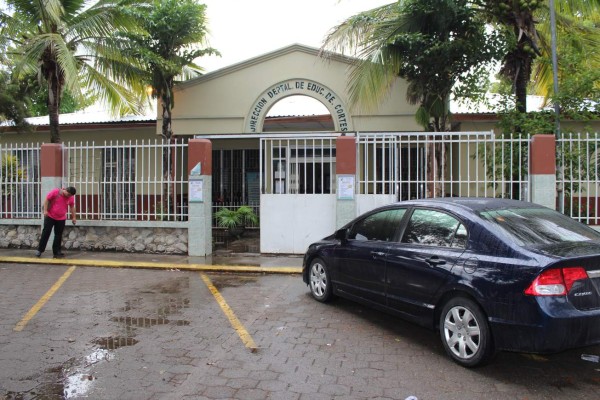 Ampliarán programa de las escuelas modelo en la ciudad