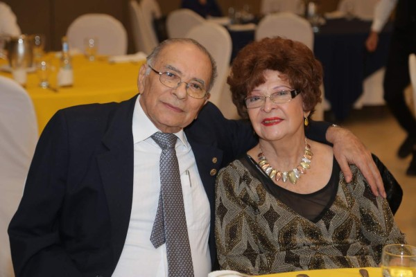 Club Rotario San Pedro Sula se reúne