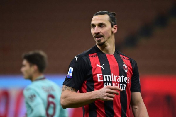 Video: El Milan se reencuentra con la victoria en el regreso de Ibrahimovic