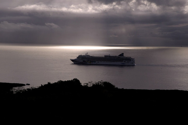 Más de 5,000 cruceristas llegan hoy a Roatán  