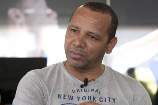 Padre de Neymar desmiente acusaciones contra él y su hijo