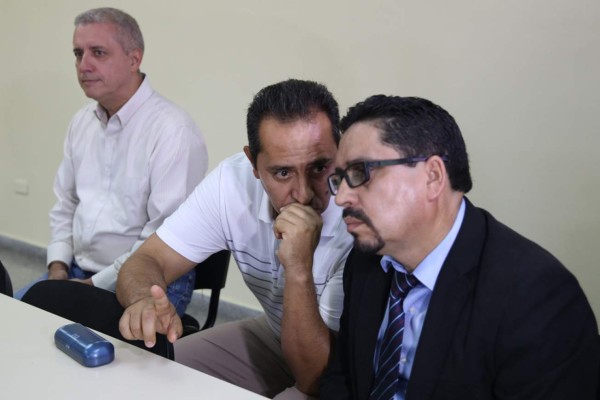 Mario Zelaya y José Bertetty absueltos por retener más de 167 millones de lempiras