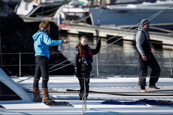 Greta Thunberg toca tierra en Lisboa, de camino a Madrid para la COP25