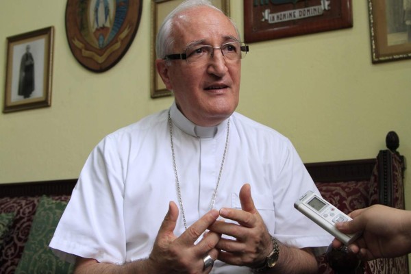 'Ha bajado la asistencia a misas”: Obispo Ángel Garachana