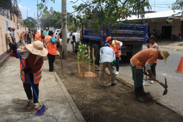 Comienzan operativos para recuperar espacios en San Pedro Sula