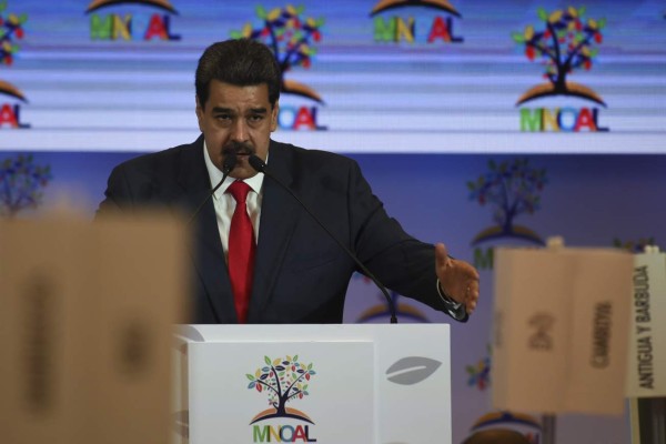 EEUU comunica a Maduro que tiene un 'corto plazo' para dejar el poder