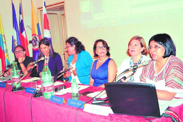 Italia abre las puertas para unir familias hondureñas