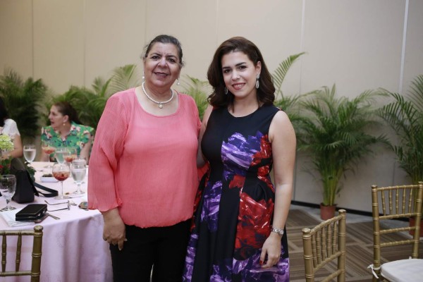 Despedida de soltera en honor a Daniella Bendeck