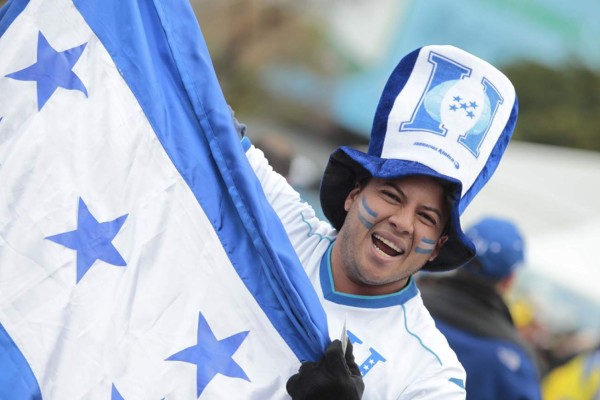 Hondureños ponen la fiesta en Curitiba