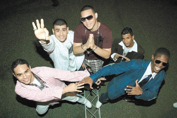 Caliente FM cumple 13 años