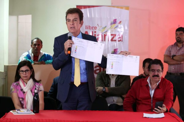 Salvador Nasralla entregará copia de actas a la OEA