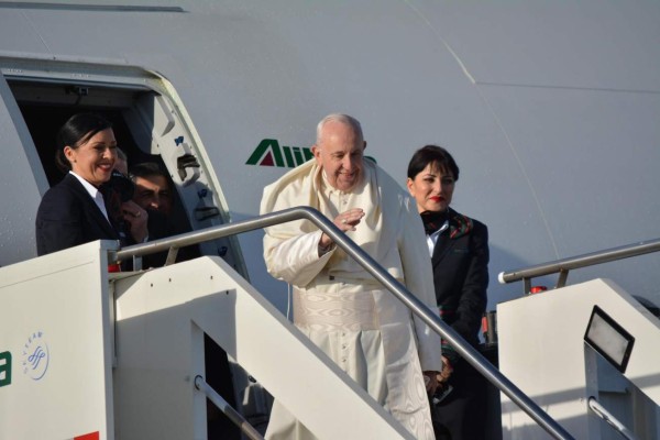 El Papa Francisco emprende su viaje a Panamá para participar en la JMJ