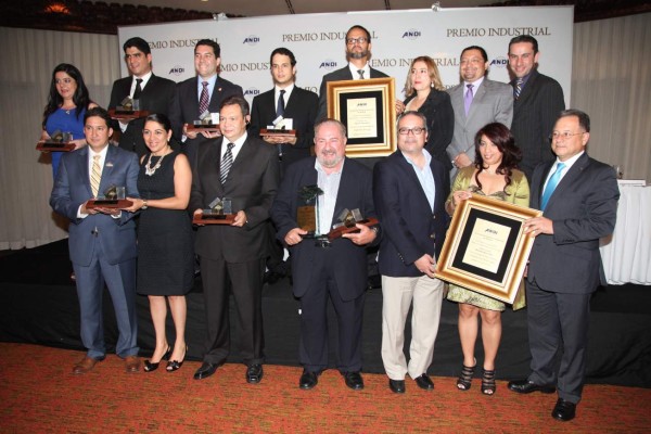 Cita para premiar a la familia industrial