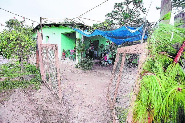 'Mis hijos se quedaron sin padre”: esposa de taxista asesinado