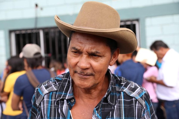 Ciudadanos denuncian que Migración no respeta citas