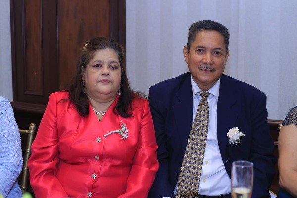 La boda de Gustavo Borjas y Sonia Aguilar