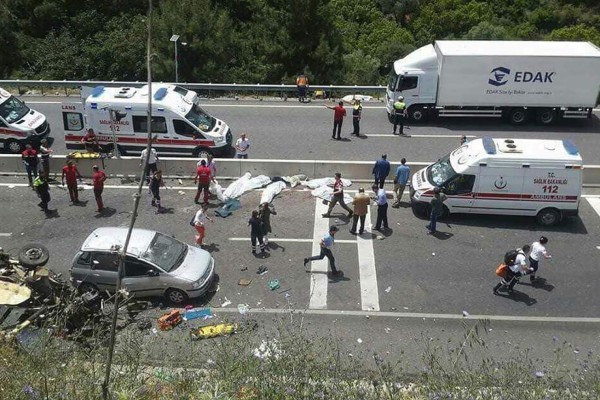 Al menos 20 muertos en un accidente de autobús en Turquía&nbsp;&nbsp;