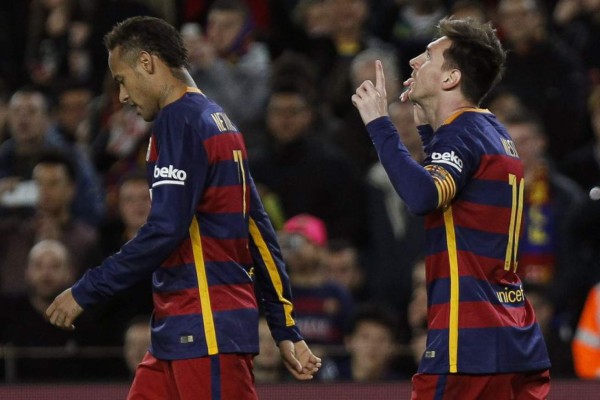 Messi agranda su leyenda en el Barcelona